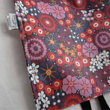 Apron waterproof red flowers - Image 6
