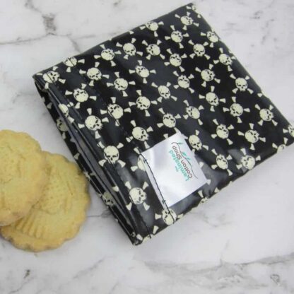 small snack bag skulls