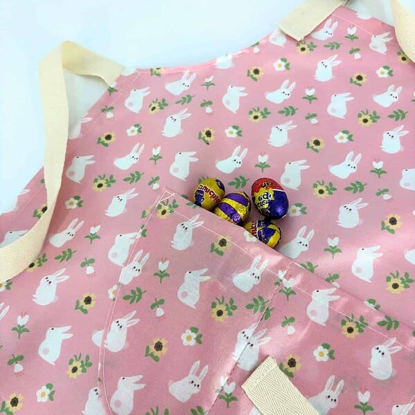 Kids Apron waterproof white rabbits